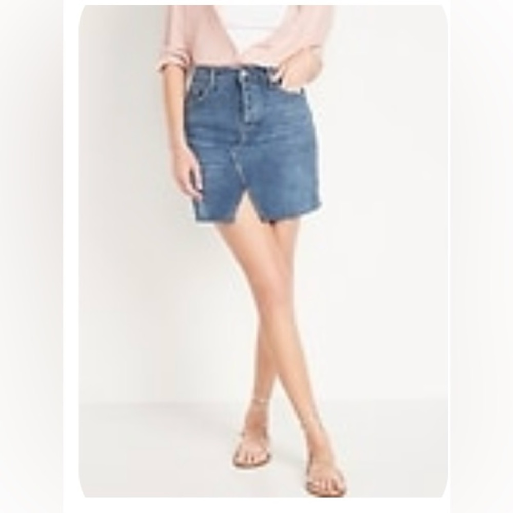 NWT Old Navy denim skirt size 10